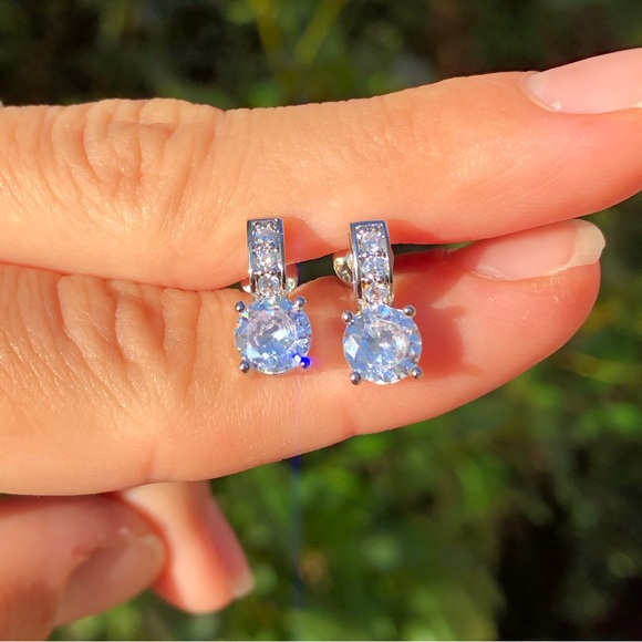 Jewelry - 18k White Gold Plated Diamond earrings